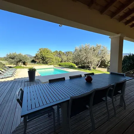 Villa Au Pied Du Ventoux *